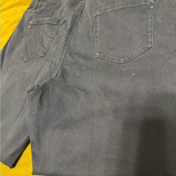 Bandolino Amy Straight Leg Jeans Womens 14 Teal Dark Wash Denim Mid Rise Zip Fly - Picture 7 of 8